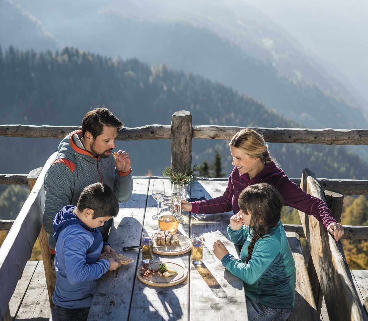 Escursione in famiglia Langenstein Solda Val Venosta Alto Adige Escursioni