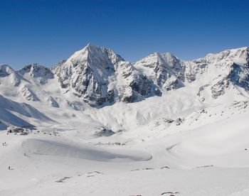 Südtirol Winterurlaub Hotel Lärchenhof direkt am Skigebiet