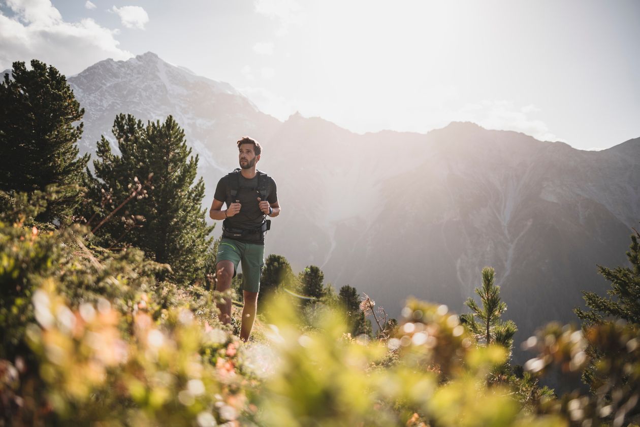 Dossobello di Dentro mountain tour Solda Venosta Valley South Tyrol Hiking