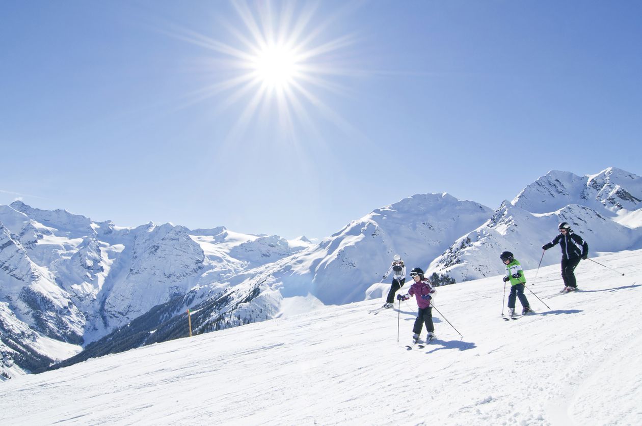 Skiing Solda Ski Area Hotel Lärchenhof