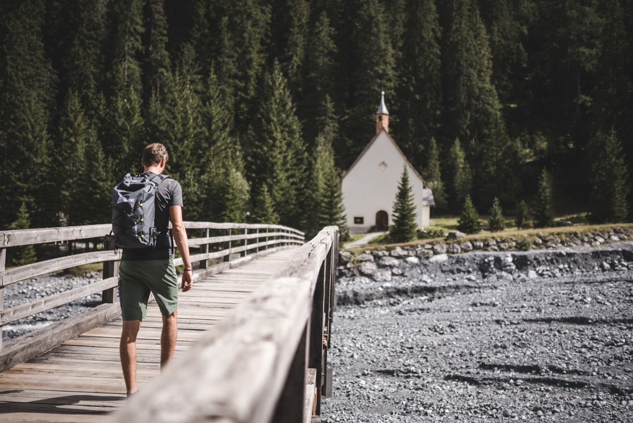 Hiking trail "The three Holy Wells" Trafoi Solda Venosta Valley South Tyrol Hiking