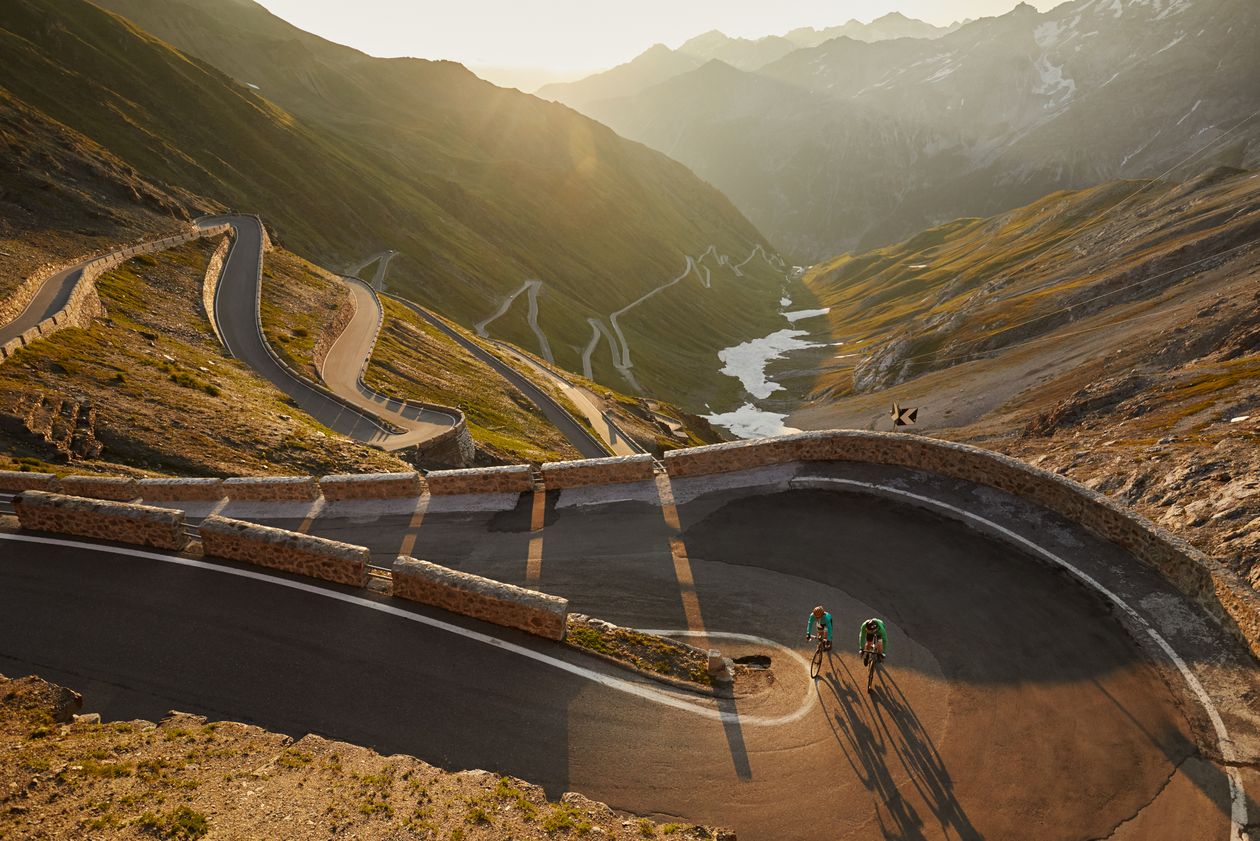 Stilfserjochstraße Traumtour Radfahrer Motorradfahrer Vinschgau